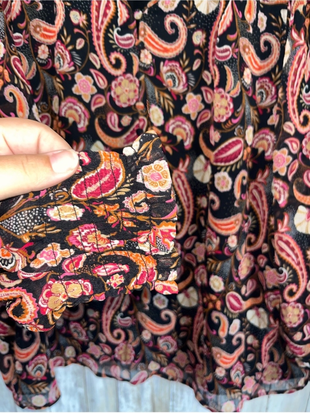 LOFT Petite Paisley Floral Ruffle Blouse Black Orange Pink XLP - Picture 3 of 6